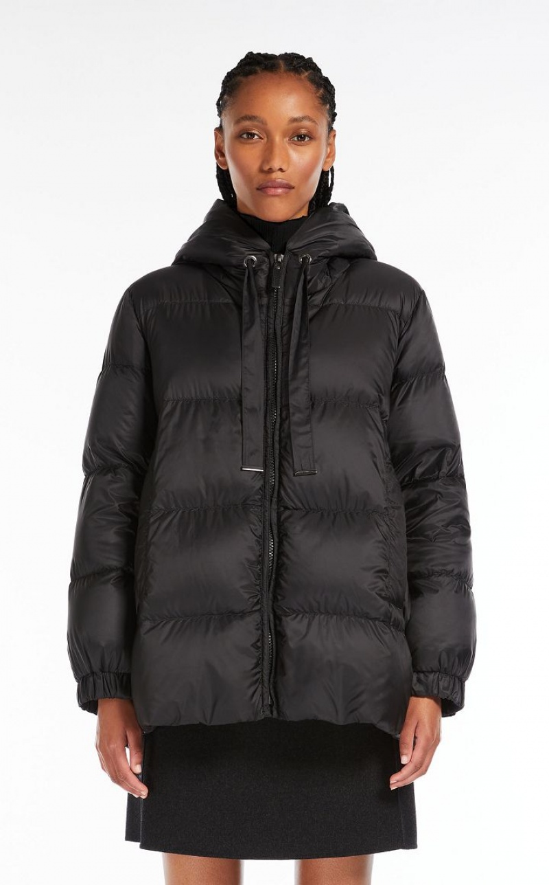 Max Mara Gesteppt Down Jacket In Wasser-resistant Canvas Padded Schwarz | MMR594000